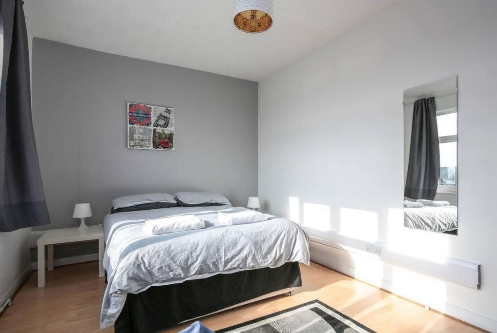 Large Modern Apartment With Garden Sleeps 10 Guests Лондон Экстерьер фото